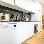 Charming Santo Antonio Roof Apartment *