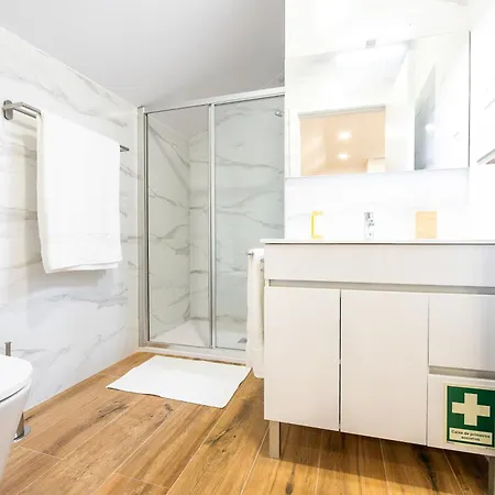 Charming Santo Antonio Roof Apartment *